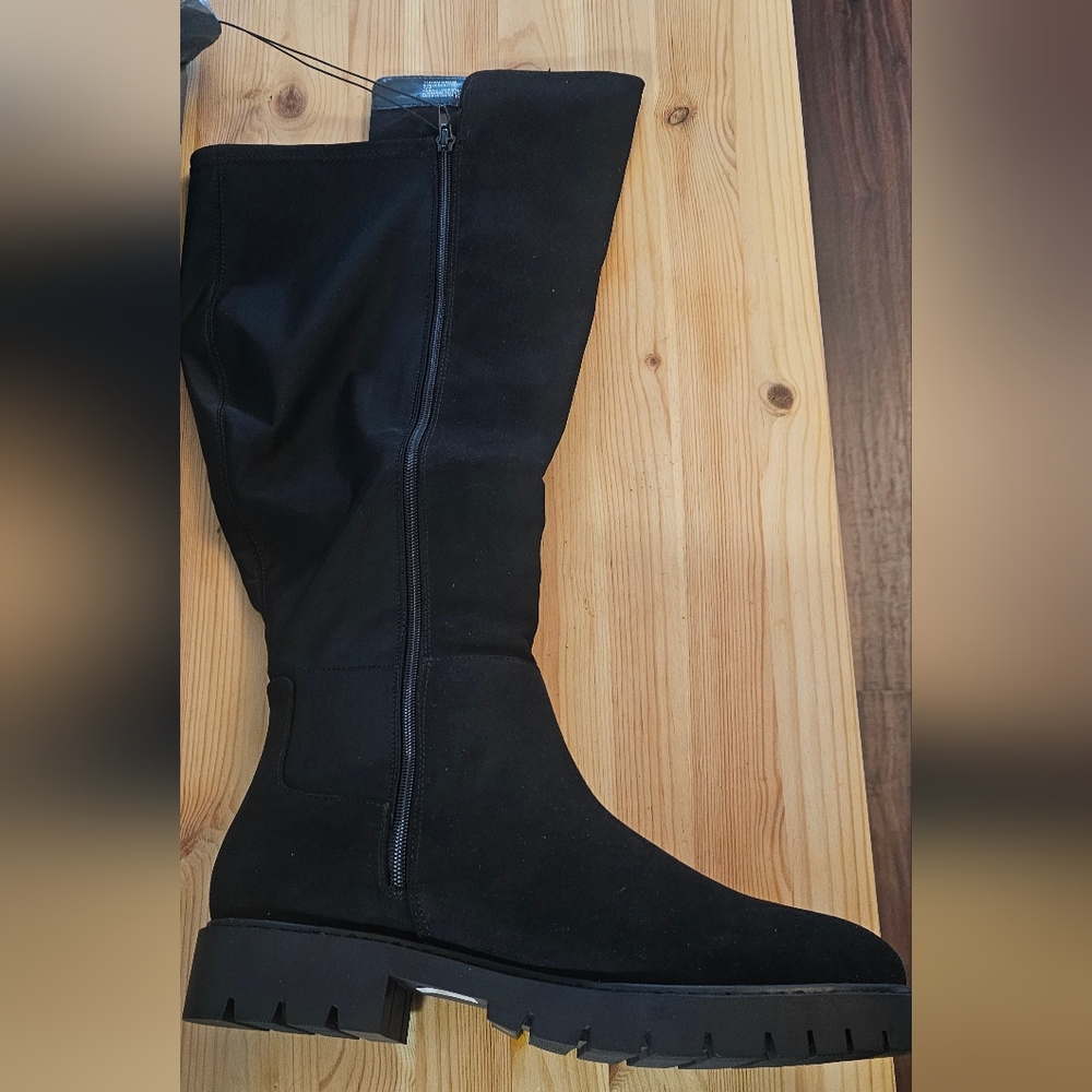 NWT Wide Calf Dream Cloud Boot - Picture 4 of 4